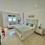 La Vall - En Planta Baja Con Piscina * Cala'N Blanes (Menorca)