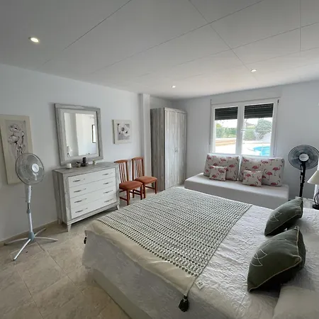 La Vall - En Planta Baja Con Piscina Cala'N Blanes (Menorca)